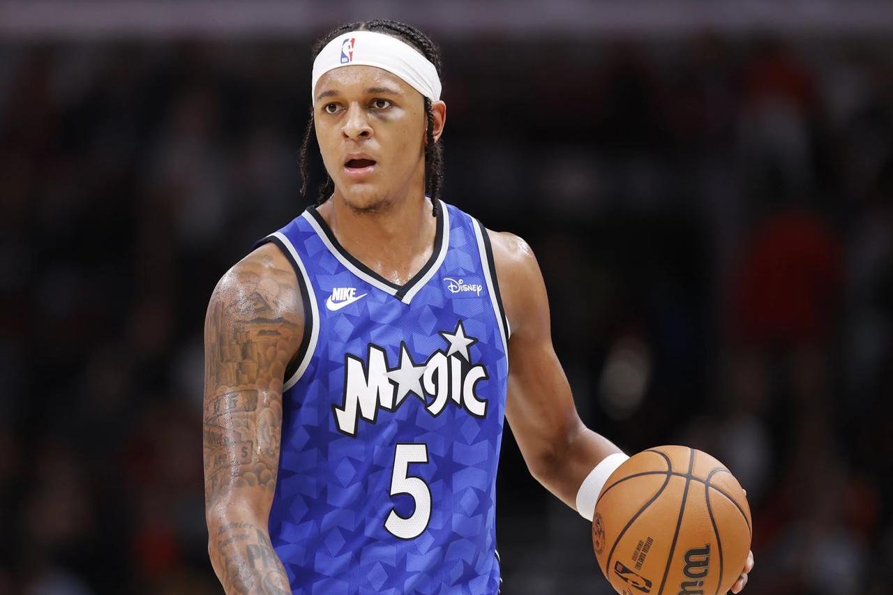 九游-巴特勒迎来十二赛季高光表现，西班牙队球迷沸腾！